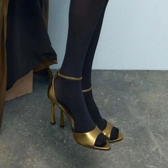 ZARA ANKLE STRAP HEELED METALLIC SANDALS - Picture 10 of 10